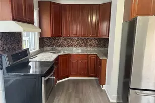 25 Brighton St, Providence, RI 02909 - Photo 32