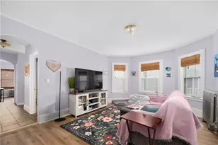 25 Brighton St, Providence, RI 02909 - Photo 10