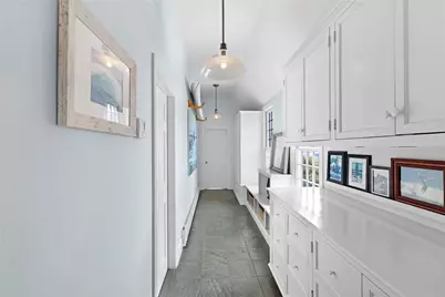47 Kane Avenue, Middletown, RI 02842 - Photo 28