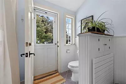 47 Kane Avenue, Middletown, RI 02842 - Photo 32