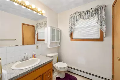 76 Moorefield Street, Providence, RI 02909 - Photo 10