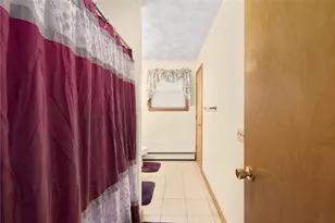 76 Moorefield St, Providence, RI 02909 - Photo 12