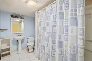 76 Moorefield St, Providence, RI 02909 - Photo 30