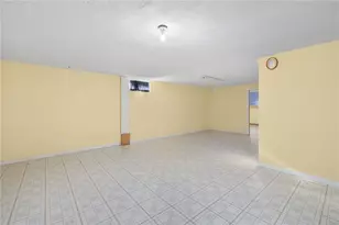 76 Moorefield St, Providence, RI 02909 - Photo 28