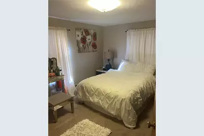 60 Notre Dame Street, Central Falls, RI 02863 - Photo 6