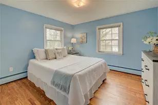 86 Lawndale Dr, Warwick, RI 02818 - Photo 12