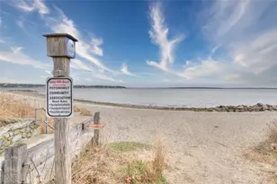 86 Lawndale Dr, Warwick, RI 02818 - Photo 26