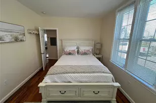 191 Coggeshall Ave, Newport, RI 02840 - Photo 6