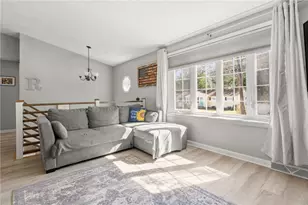 51 Cove Ave, Barrington, RI 02806 - Photo 10