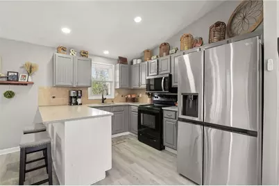 51 Cove Avenue, Barrington, RI 02806 - Photo 6