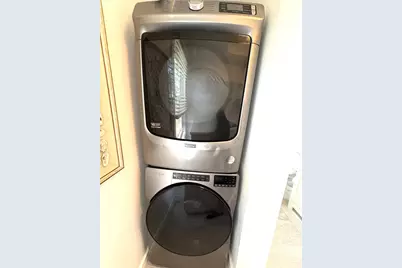 8 Bridge Street #2, Newport, RI 02840 - Photo 6