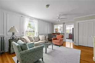 36 Kay St, Newport, RI 02840 - Photo 4