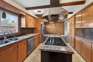 12 Hazard St, Coventry, RI 02816 - Photo 8