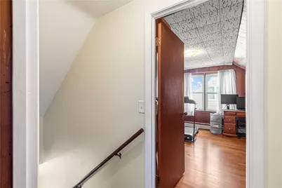 52 Maxfield Avenue, East Providence, RI 02914 - Photo 18