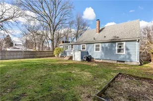 52 Maxfield Ave, East Providence, RI 02914 - Photo 24