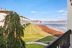 400 Narragansett Pkwy, Warwick, RI 02888 - Photo 12