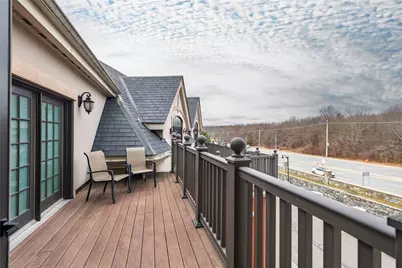 1000 Chapel View Boulevard #312, Cranston, RI 02920 - Photo 12