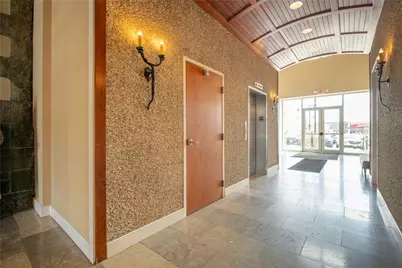 1000 Chapel View Boulevard #312, Cranston, RI 02920 - Photo 6