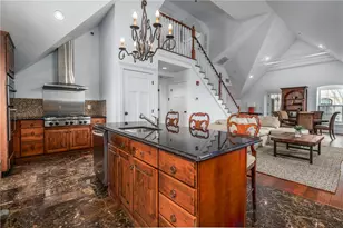 1000 Chapel View Blvd, Cranston, RI 02920 - Photo 20