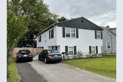 16 Arrow Avenue, Warwick, RI 02886 - Photo 2