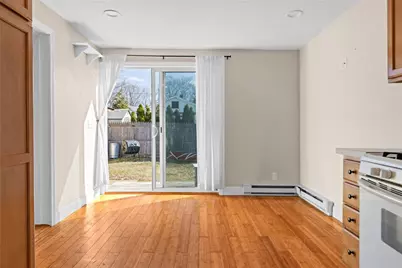 444 Pequot Avenue, Warwick, RI 02889 - Photo 12