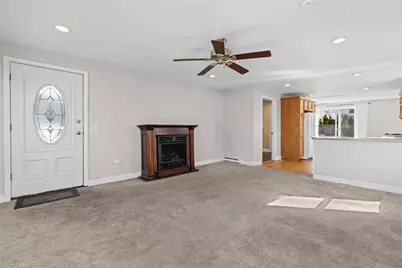 444 Pequot Avenue, Warwick, RI 02889 - Photo 2