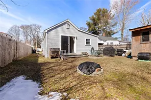 444 Pequot Ave, Warwick, RI 02889 - Photo 26