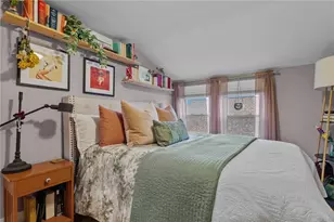 86 Rochambeau Ave, Providence, RI 02906 - Photo 22