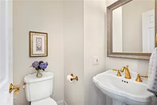 180 Cottontail Dr, Portsmouth, RI 02871 - Photo 32