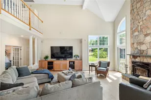 180 Cottontail Dr, Portsmouth, RI 02871 - Photo 14