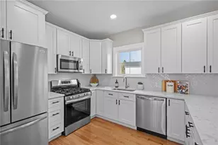 2 Old County Village Rd, Smithfield, RI 02917 - Photo 12