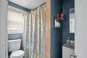 50 Jefferson Ave, Pawtucket, RI 02860 - Photo 6