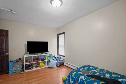 54 Jefferson Avenue, Pawtucket, RI 02860 - Photo 4