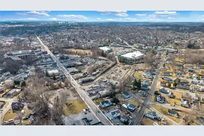 1244 Douglas Avenue, North Providence, RI 02904 - Photo 34