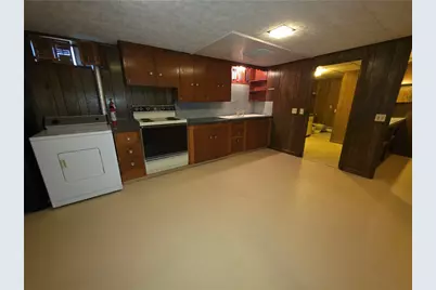 148 Wayland Avenue, Cranston, RI 02920 - Photo 16