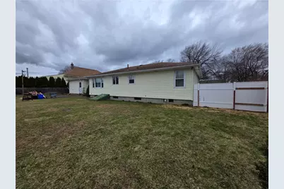 148 Wayland Avenue, Cranston, RI 02920 - Photo 2