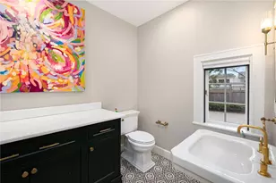 330 Freeman Pkwy, Providence, RI 02906 - Photo 16