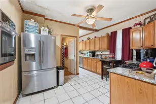 57 Russell Ave, East Providence, RI 02914 - Photo 4