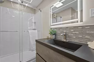 49 Forbes St, East Providence, RI 02915 - Photo 14