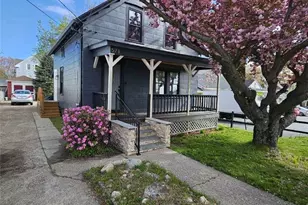 571 Winter St, Woonsocket, RI 02895 - Photo 4