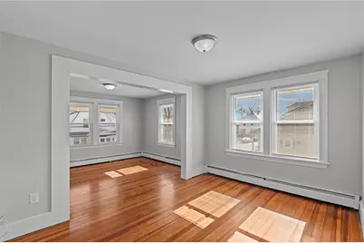 28 Island Avenue, East Providence, RI 02916 - Photo 4