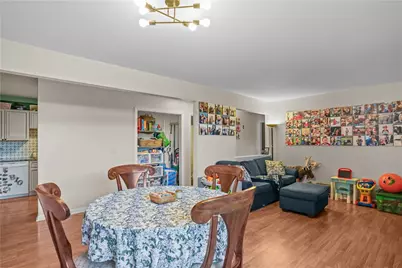 79 Village Court, West Warwick, RI 02893 - Photo 12