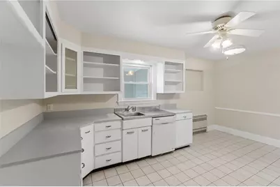 41 Summit Avenue, North Smithfield, RI 02896 - Photo 12