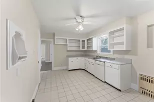 41 Summit Ave, North Smithfield, RI 02896 - Photo 10