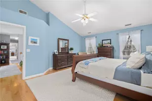 33 Old Meadow Ln, Cumberland, RI 02864 - Photo 24