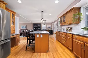 33 Old Meadow Ln, Cumberland, RI 02864 - Photo 14
