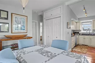 492 Thames St, Newport, RI 02840 - Photo 10