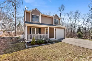 141 Leigh Rd, Cumberland, RI 02864 - Photo 1