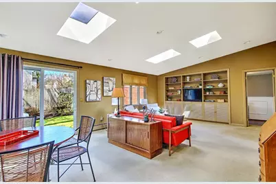 470 Cole Avenue, Providence, RI 02906 - Photo 14