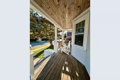 18 Bedlow Avenue, Newport, RI 02840 - Photo 2